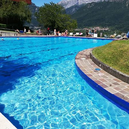 Attico With Big Terrace In Residence With Pool Valbrona Kültér fotó