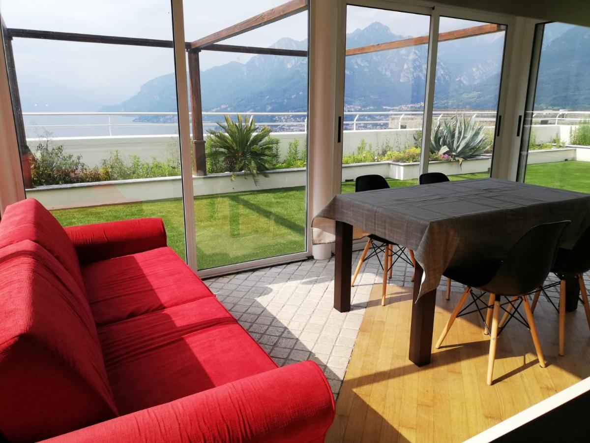 Attico With Big Terrace In Residence With Pool Valbrona Kültér fotó