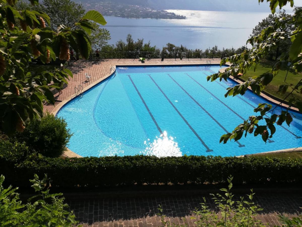 Attico With Big Terrace In Residence With Pool Valbrona Kültér fotó